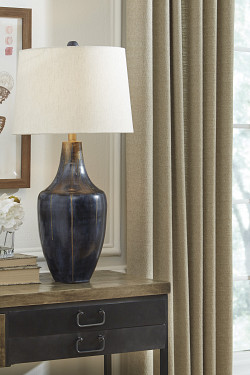 Ashley Metal Table Lamp (1/CN) Evan...