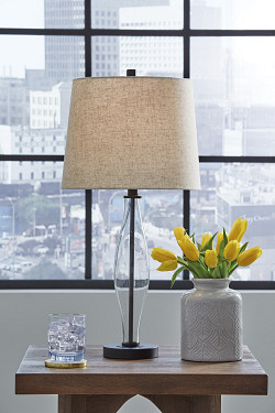 Ashley The Travisburg Table Lamp